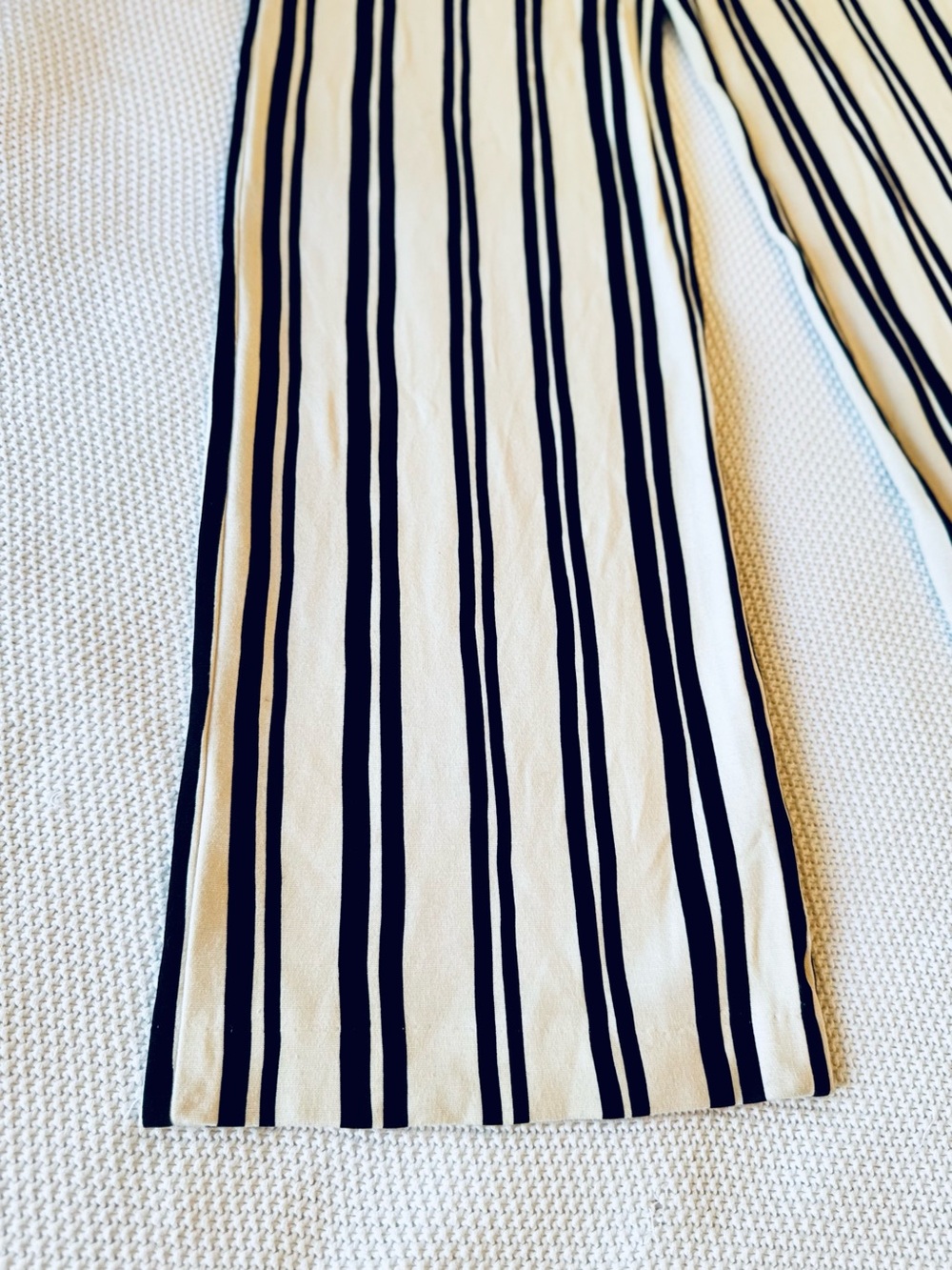 MARC CAIN Black & White Vertical-Stripe Wide Leg Trousers Pull-On Pants - Picture 4 of 16